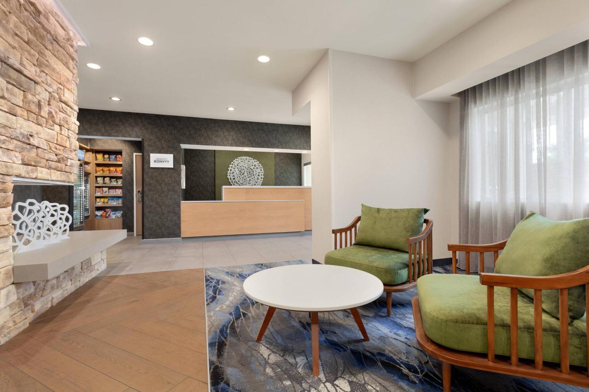 Fairfield Inn By Marriott Visalia Sequoia Dış mekan fotoğraf